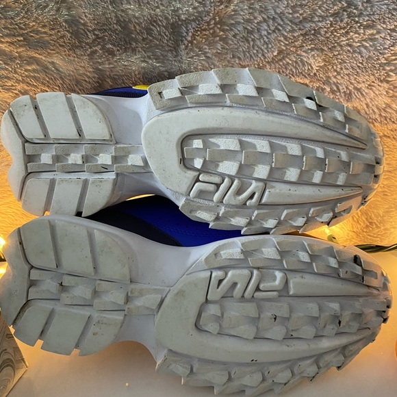 Women FILA Disruptor Shoes Size 7.5 Red Yellow
White Blue - Picture 5 of 9